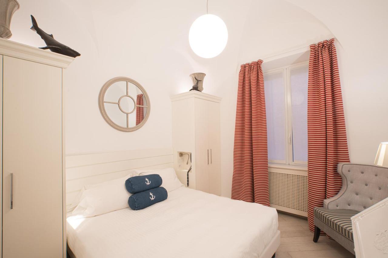 Double Room,1589349213:JPEG